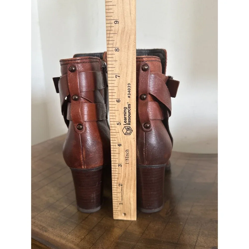 Clarks Brown Leather Ankle Boots Womens 7.5 M Buckle Block Heel Zip Booties